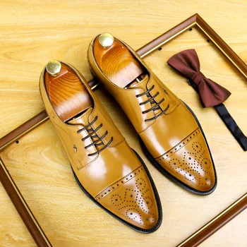 Talijanski Gospodo Modeliranje Cipele Na ravne cipele Od Prave Kože Uredski Poslovni Vjenčanje Ručni Rad Mješovite Boje S Rupom Tipa 